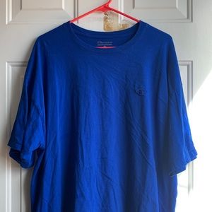 Champion t-shirt 2X barely used